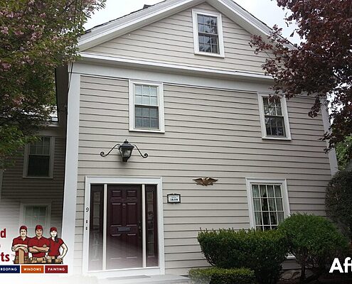 After - Everlast Composite Siding, 7″ Sand Dune, Simonton Window, Maxima Door, Westborough, MA 01581