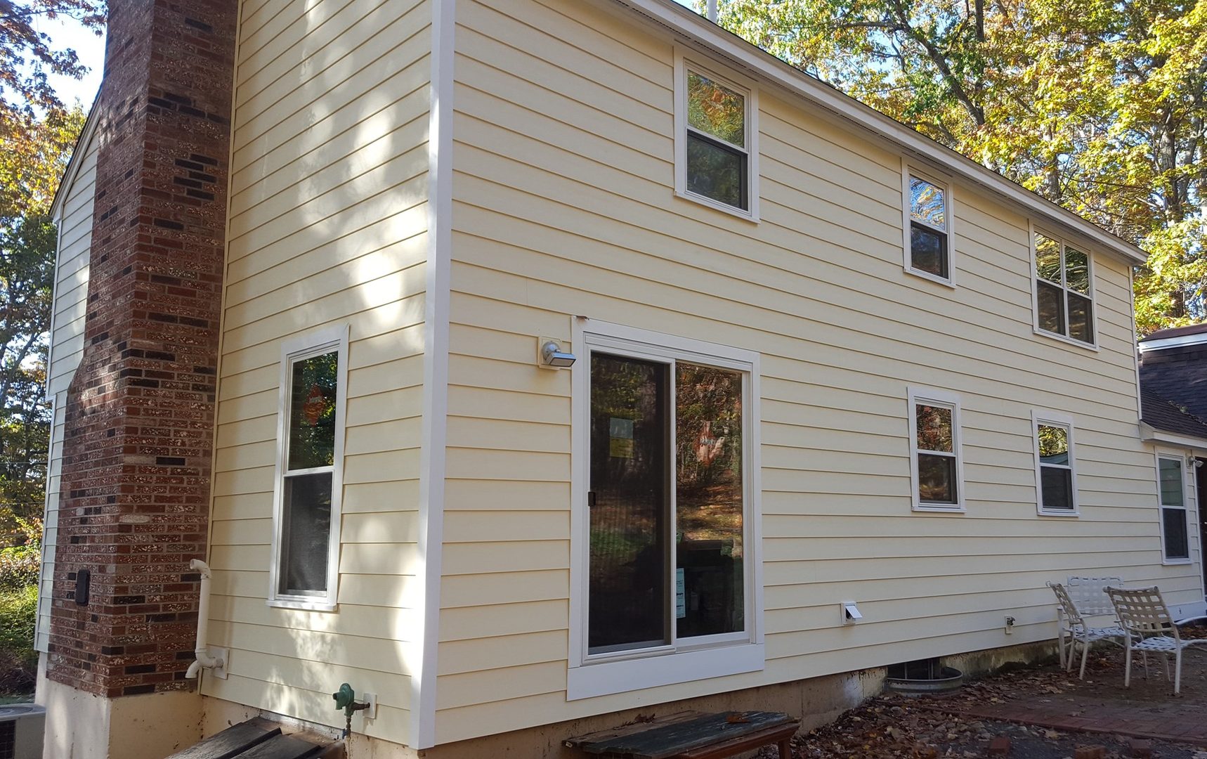 Composite Siding in Derry, NH 03038 | United Home Experts