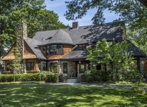 Roofer, Roofing Installer, Roofing Company, Roofing Replacement, Roofing Contractor | United Home Experts · Siding · Roofing Replacement & Repair · Windows · Doors & Painting · 20+ Years in Business · BBB A+ Certified · Certified By Top Manufacturers · Free & No Pressure Estimates.