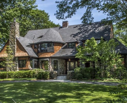 Roofer, Roofing Installer, Roofing Company, Roofing Replacement, Roofing Contractor | United Home Experts · Siding · Roofing Replacement & Repair · Windows · Doors & Painting · 20+ Years in Business · BBB A+ Certified · Certified By Top Manufacturers · Free & No Pressure Estimates.