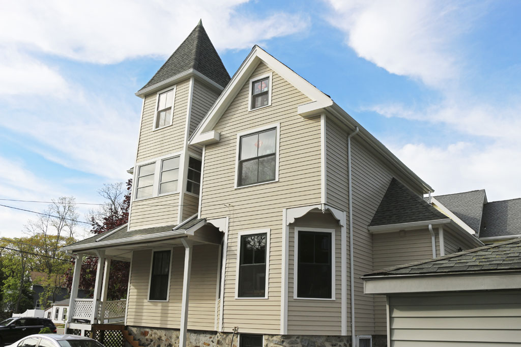 Everlast Composite Siding & Marvin Windows