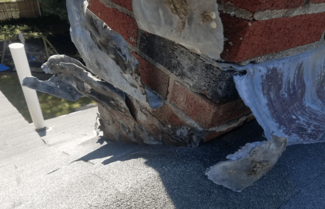 Chimney lead has no counter flashing
