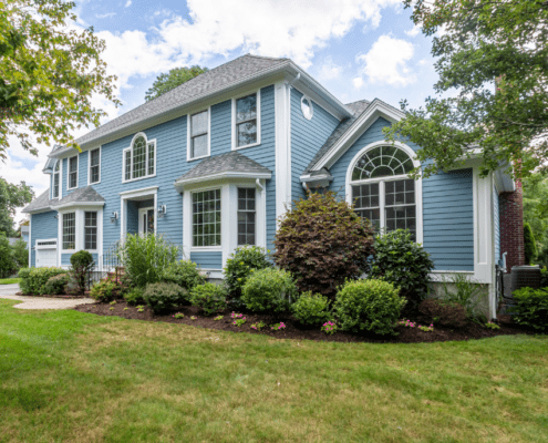 After, United Home Experts, Exterior Painting, Sherwin Williams, James Hardie Fiber Cement, Best Siding Company, Best Siding Installer, Framingham, MA 01701 (2)